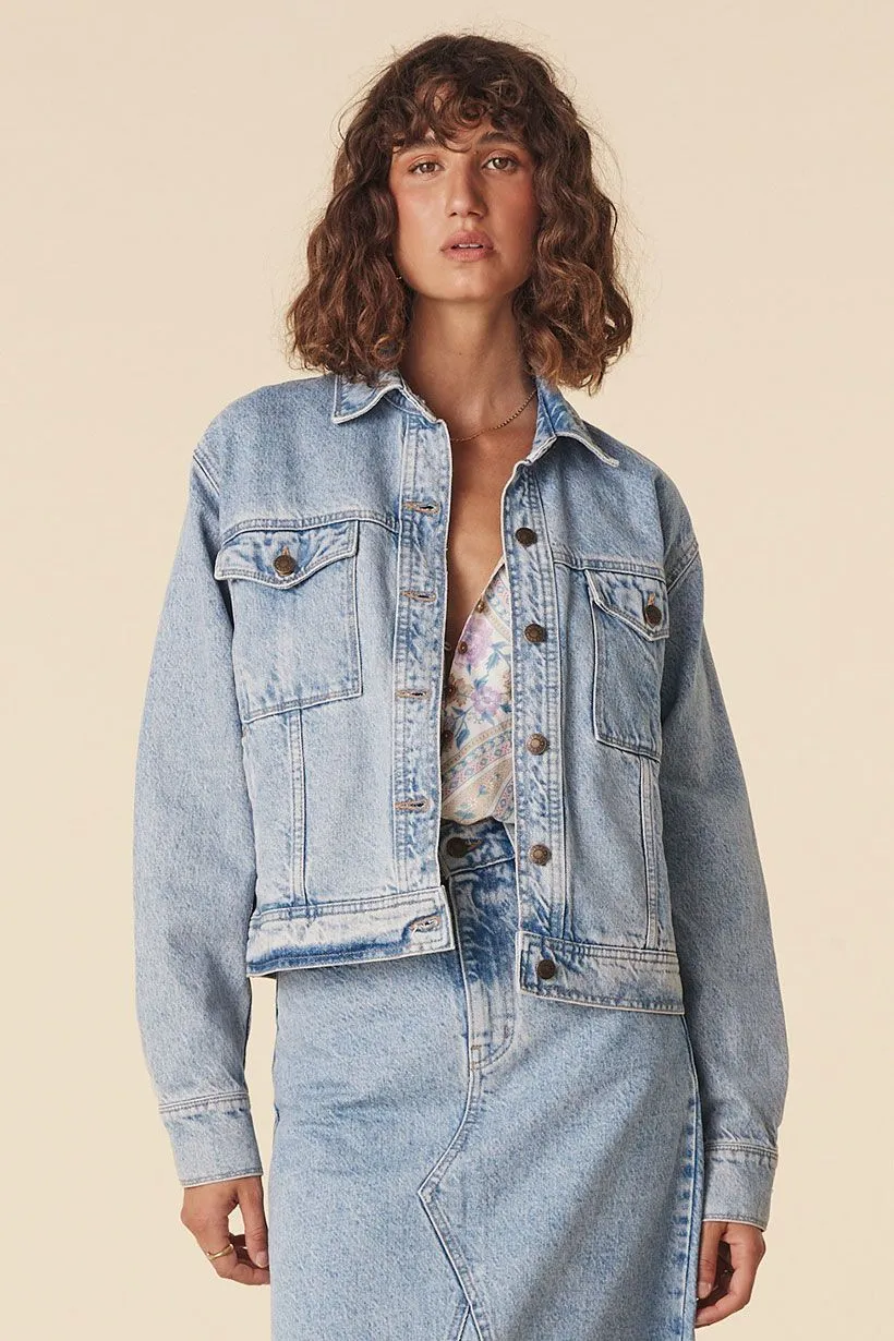 Eve Denim Jacket- Sun Washed Blue