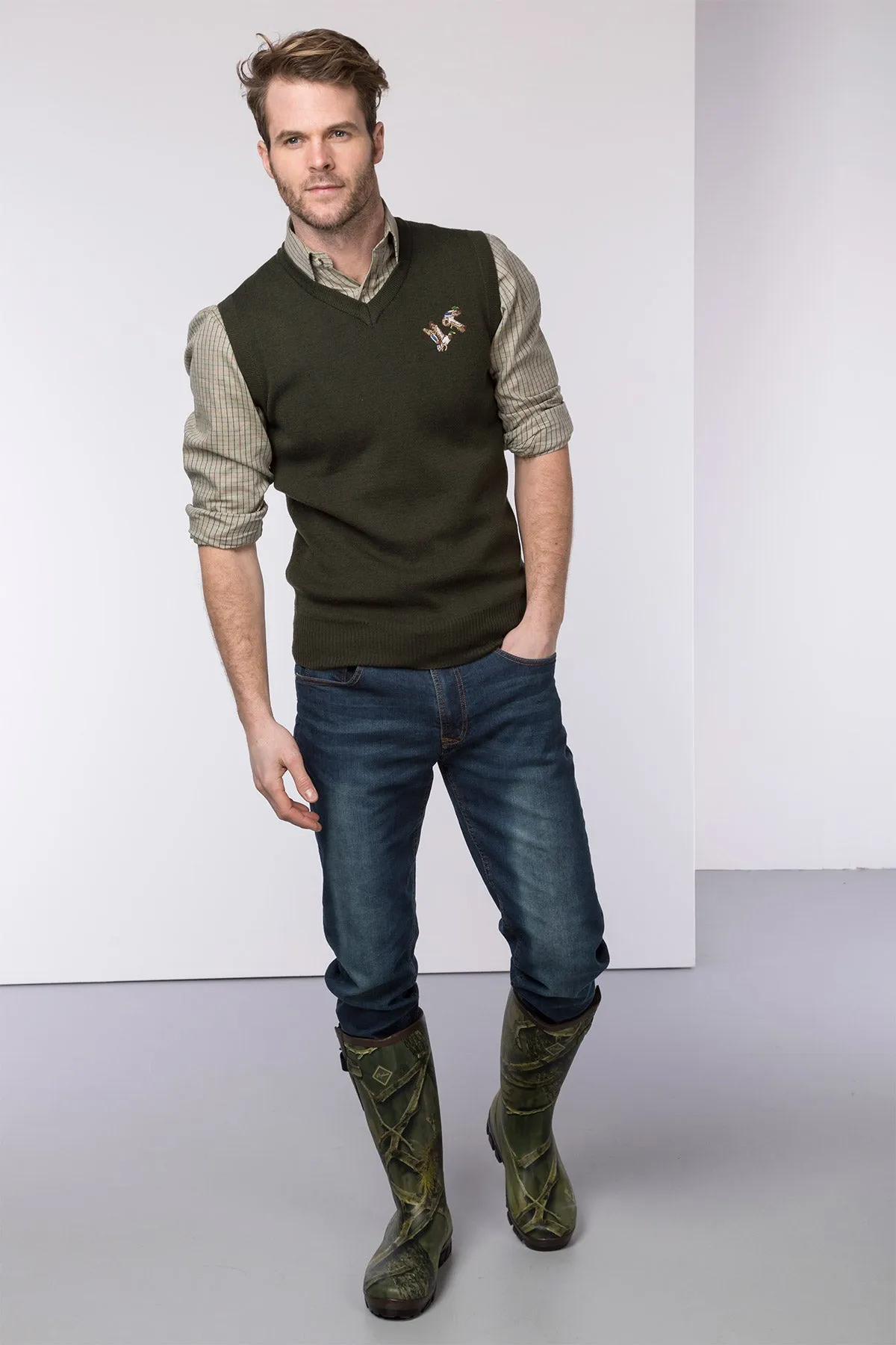 Men's Fine Knit V Neck Slipover Vest