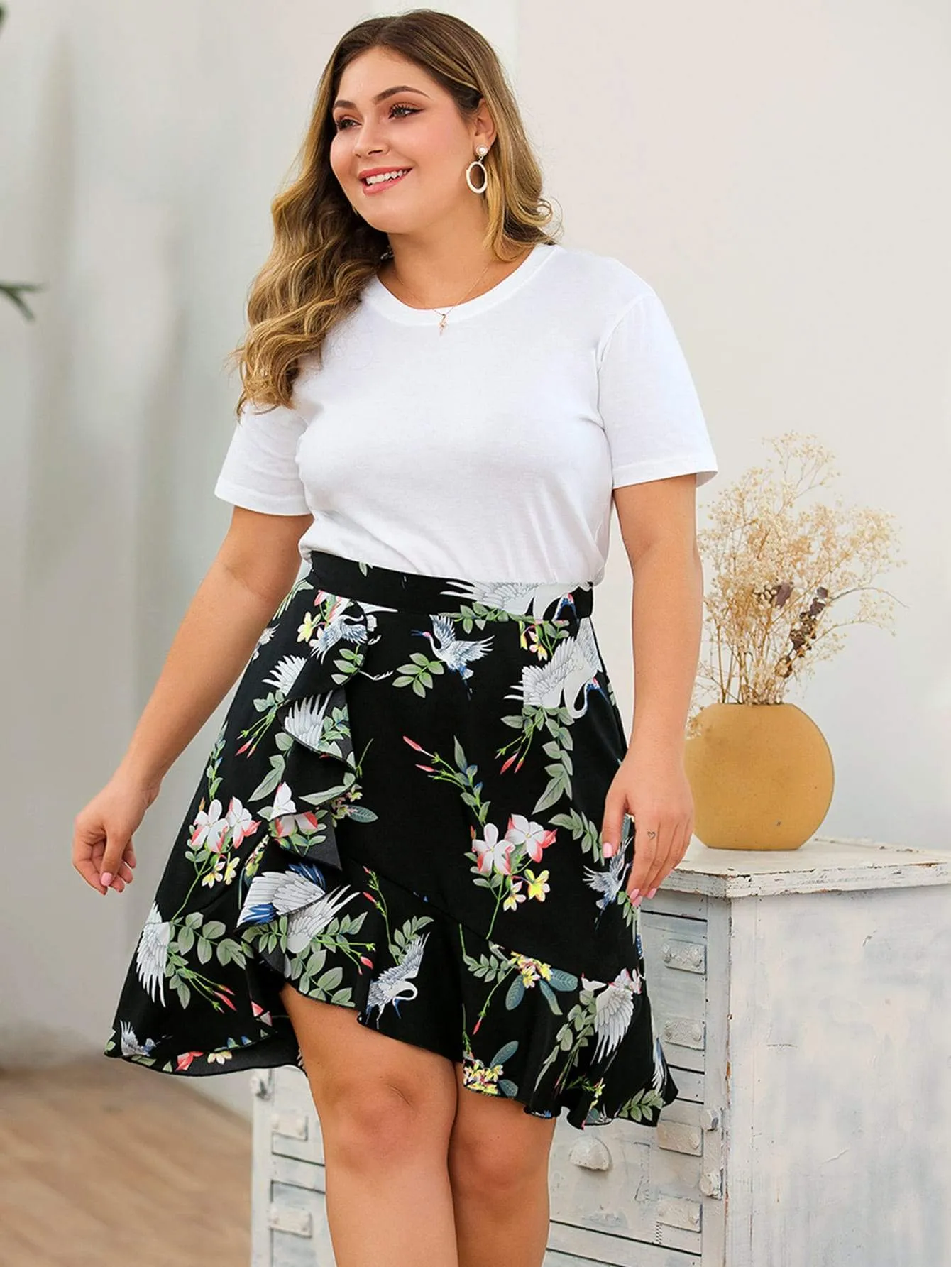 Plus Floral Print Asymmetrical Ruffle Hem Skirt