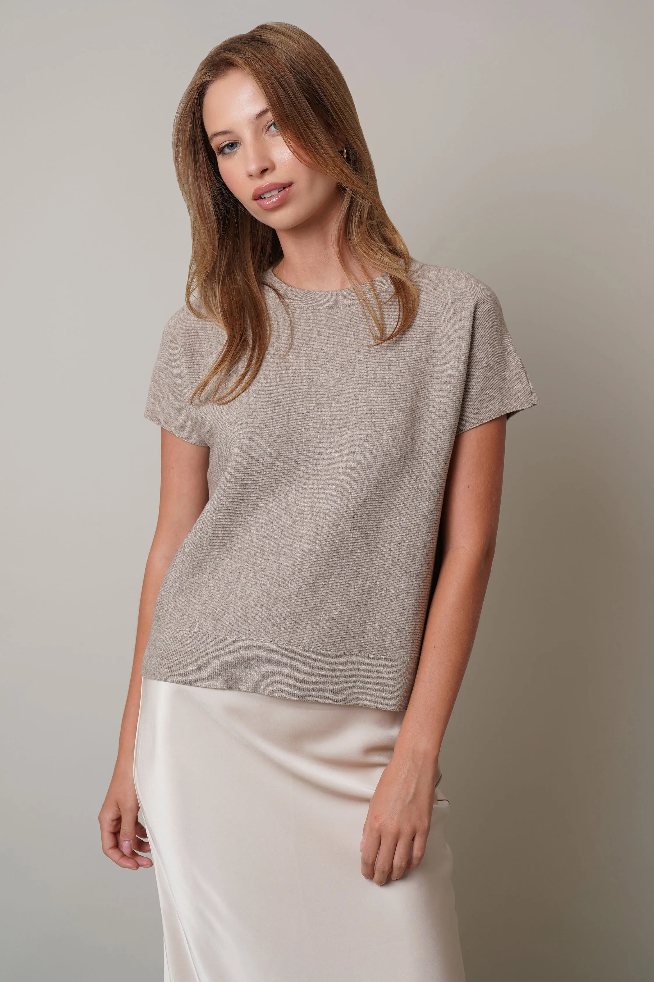 Short Sleeve Pullover